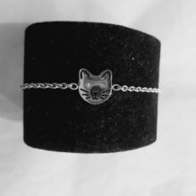 Bracelet tête de chat argenté